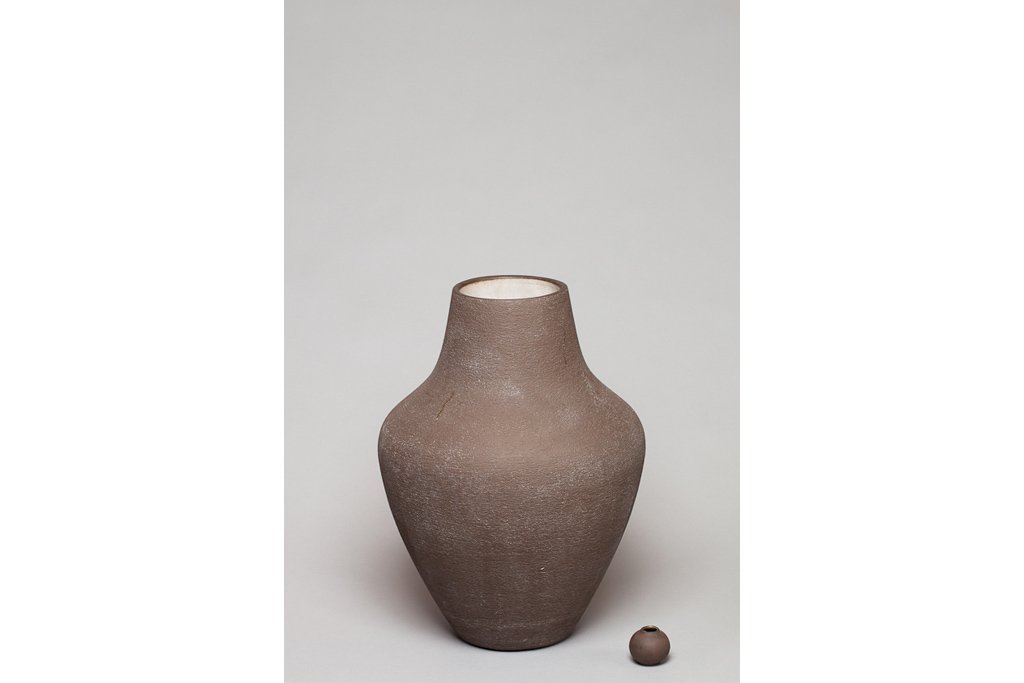 Hamelner Töpferei — floor vases only